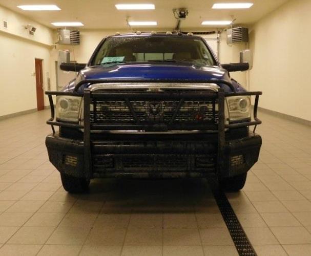 2014 ram ram pickup 3500 laramie 4x4 laramie 4dr mega cab 6.3 ft. sb pickup for sale in jolly acres, south dakota