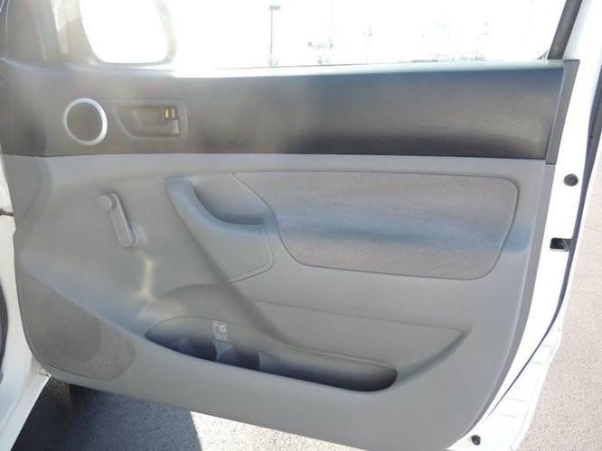 used 2006 toyota tacoma 2wd regular cab lexington, ky 40505 for sale in lexington, kentucky