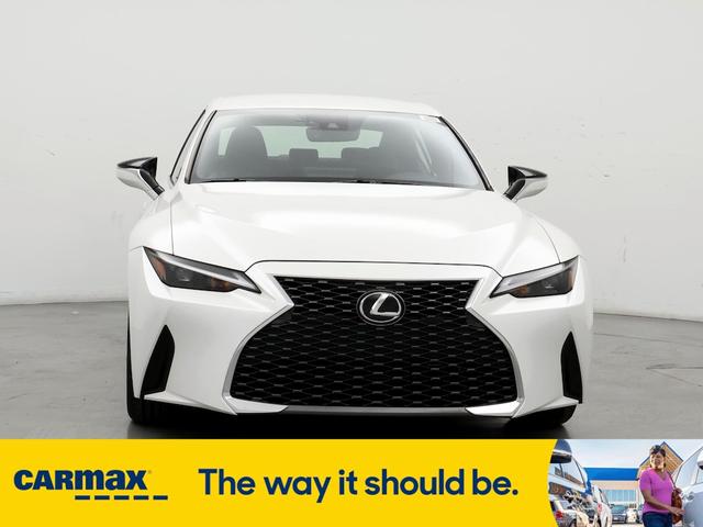 2021 lexus is 300