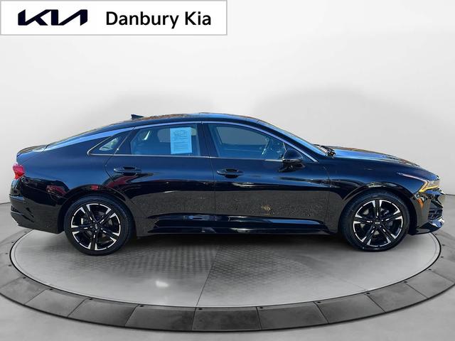 2021 kia k5 gt-line