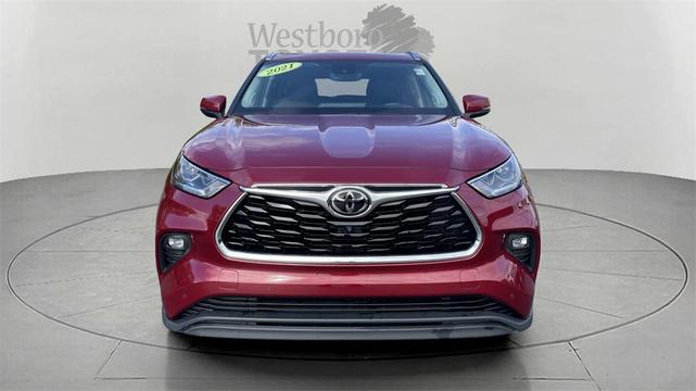 2021 toyota highlander limited