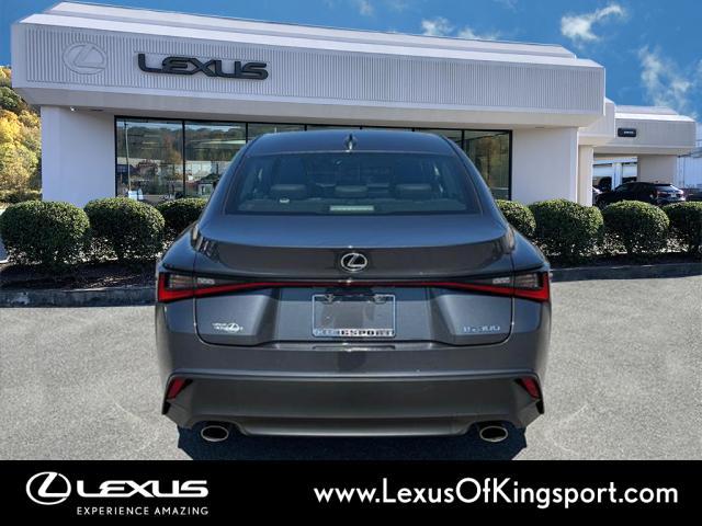 2023 lexus is 300 base