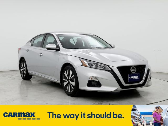 2021 nissan altima sl
