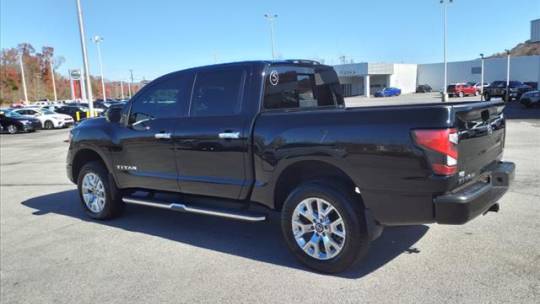2021 nissan titan sl