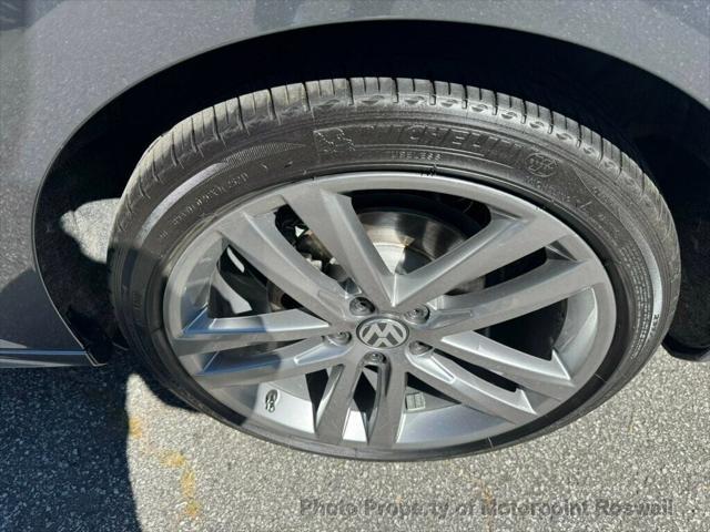2018 volkswagen passat 2.0t r-line