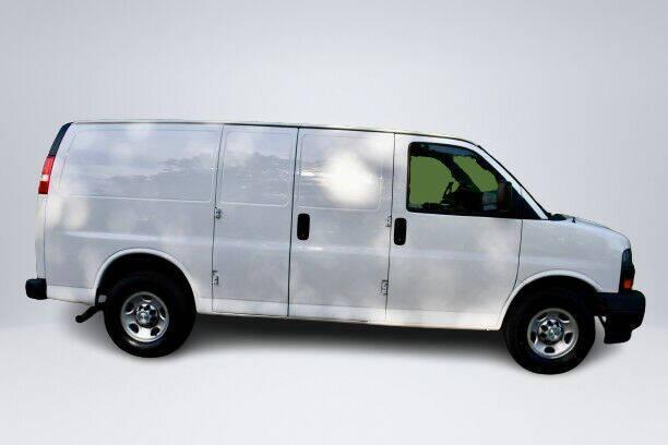 2018 chevrolet express 2500 work van