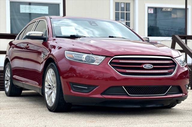 2019 ford taurus limited 4dr sedan