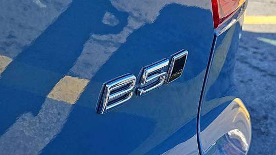 2024 Volvo XC40