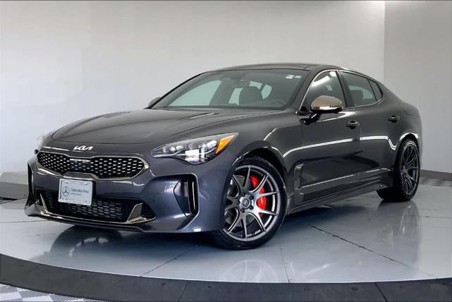 2022 kia stinger gt2