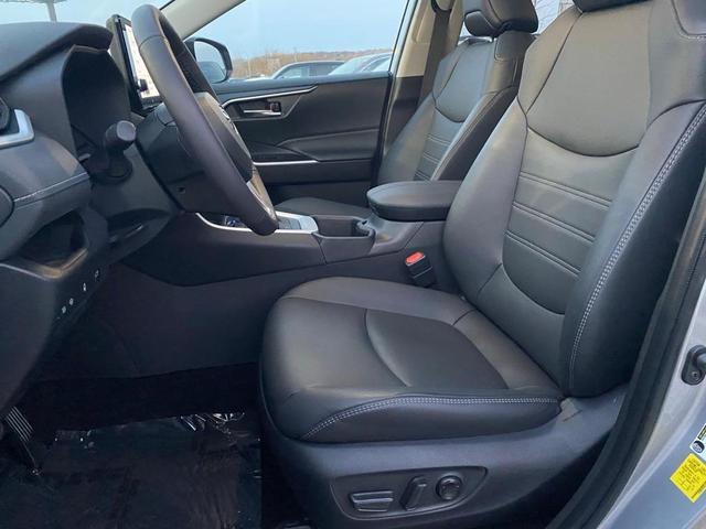 2024 toyota rav4 hybrid xle premium
