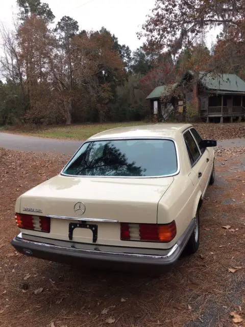 1984 mercedes benz 380se fantastic shape! low reserve!