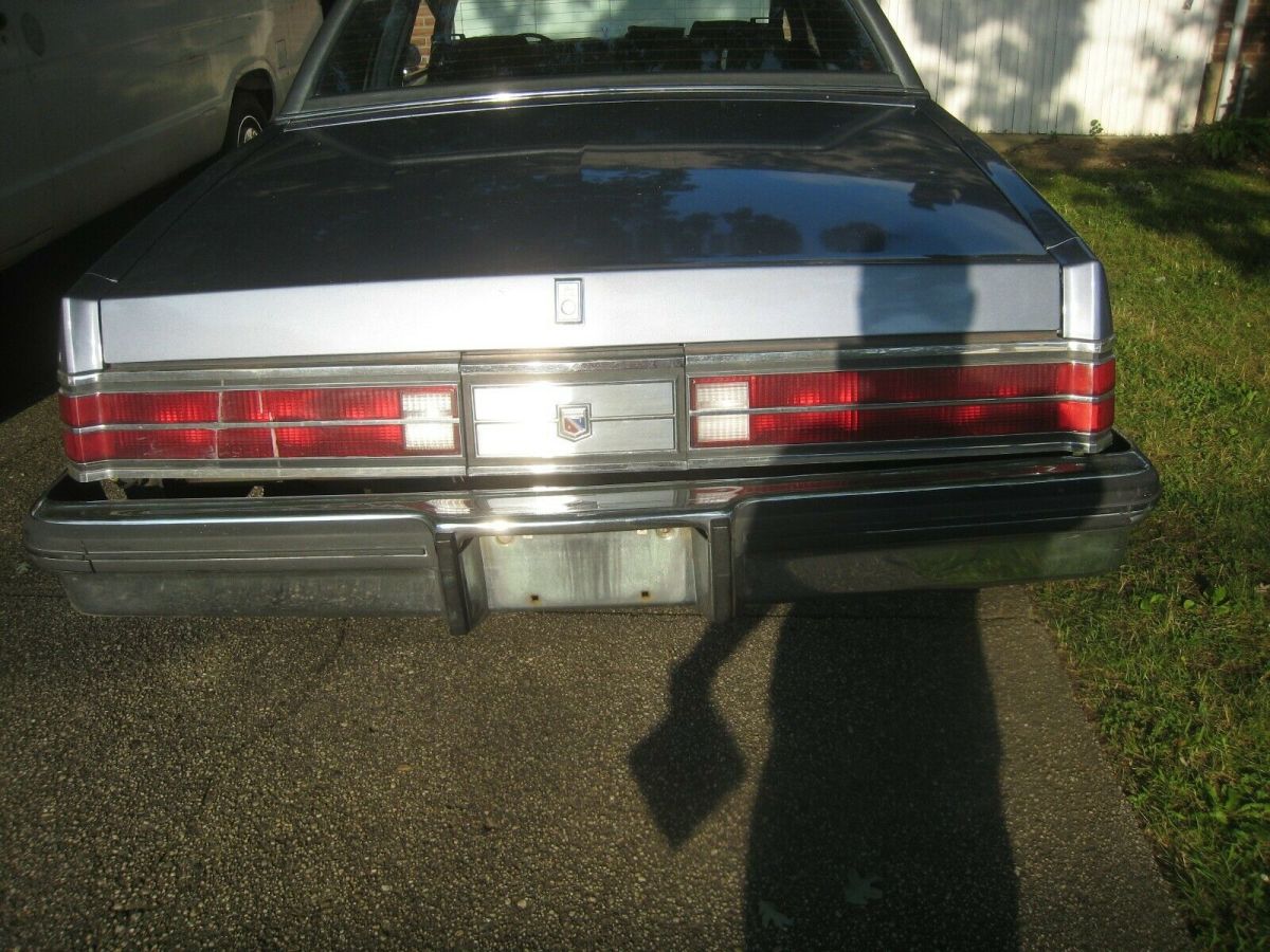 1984 buick electra park ave coupe - 1 owner