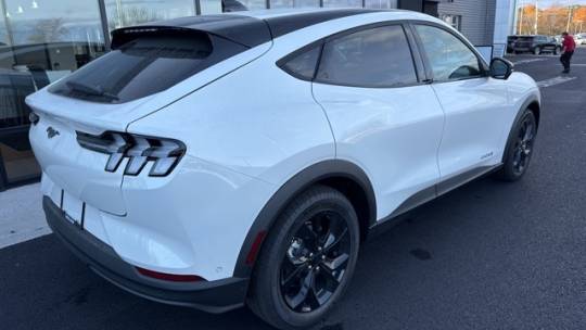 2024 Ford Mustang Mach-E