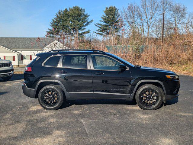 2023 jeep cherokee altitude