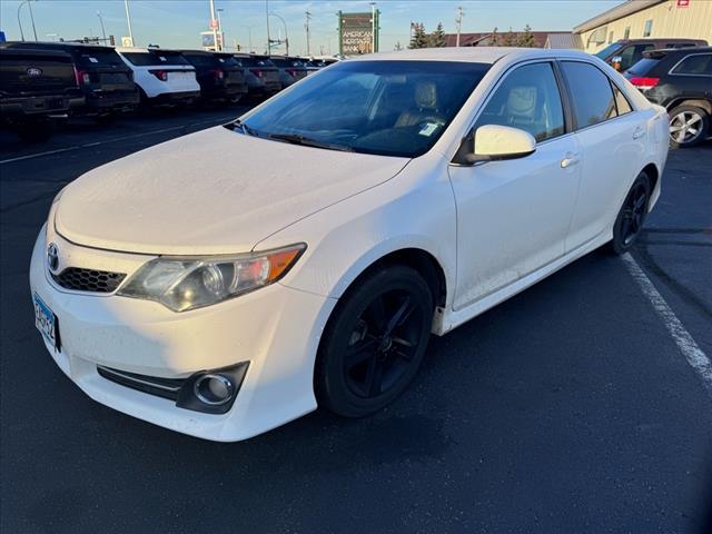 2013 toyota camry se