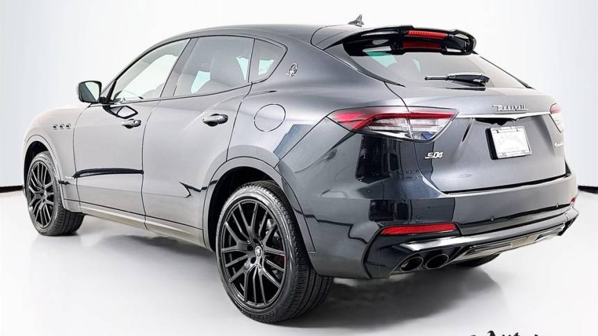 2021 maserati levante s gransport