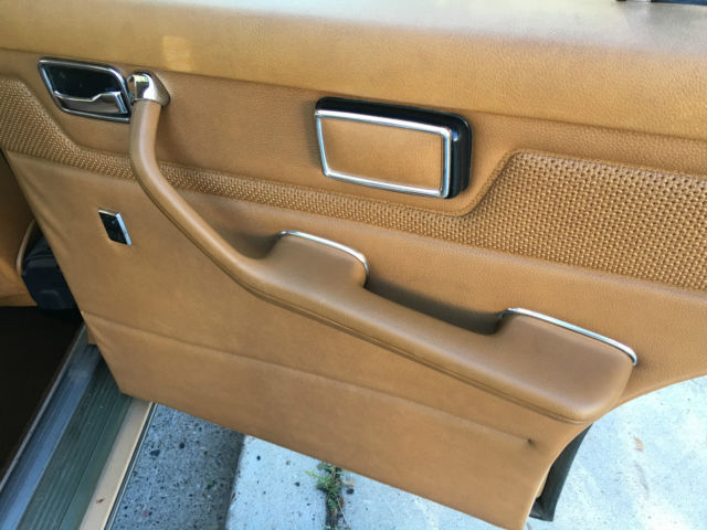 1976 mercedes-benz 300d in exceptional good condition