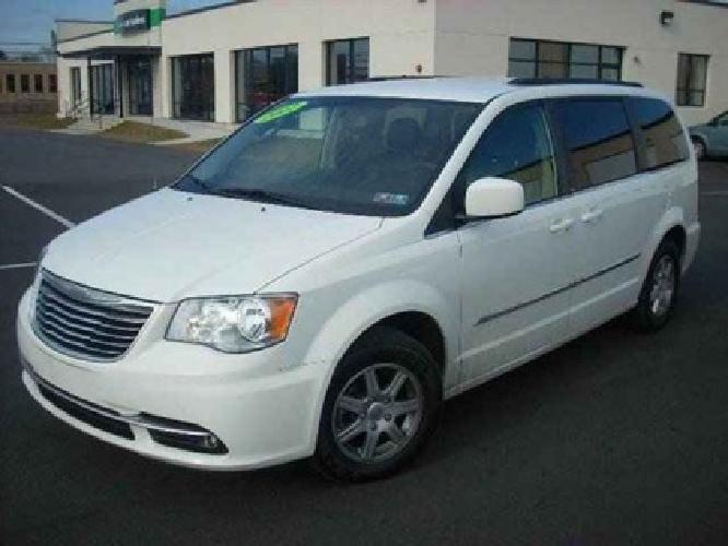 2012 chrysler town & country touring minivan 4d in allentown, pa