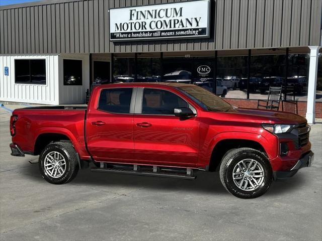 2023 chevrolet colorado lt