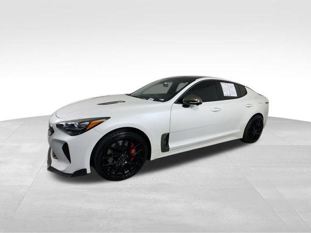 2022 kia stinger gt2