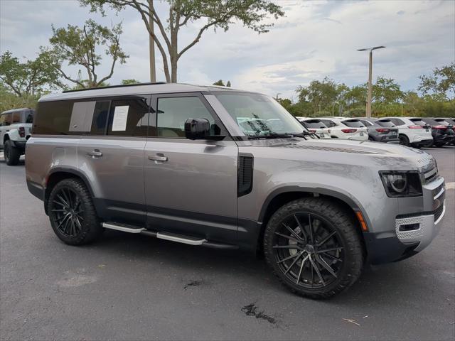 2023 land rover defender 130 se