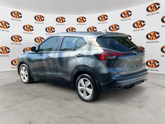 2022 nissan kicks s