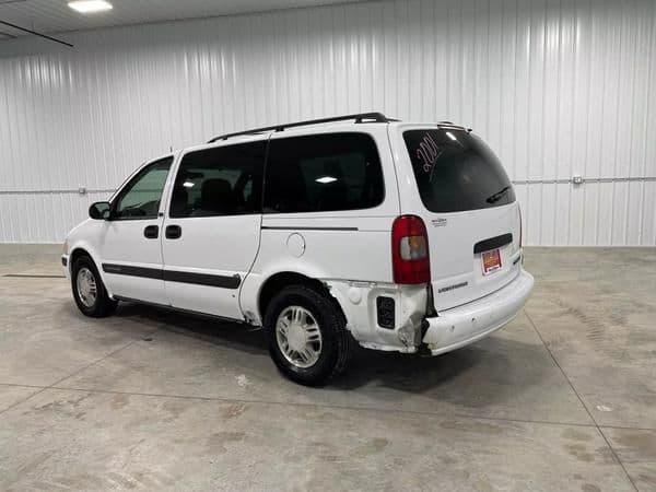 2001 chevrolet venture passenger in secaucus, new jersey