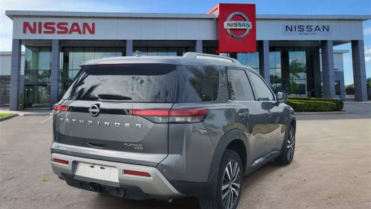 2022 Nissan Pathfinder