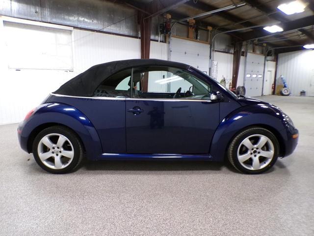 2006 volkswagen new beetle 2.5