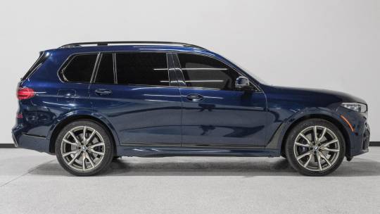 2020 BMW X7