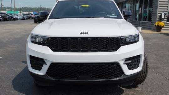 2024 jeep grand cherokee altitude