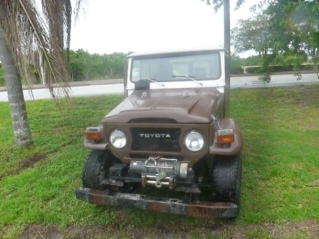 1979 toyota landcruiser bj43. diesel. complete and running. ideal restoration