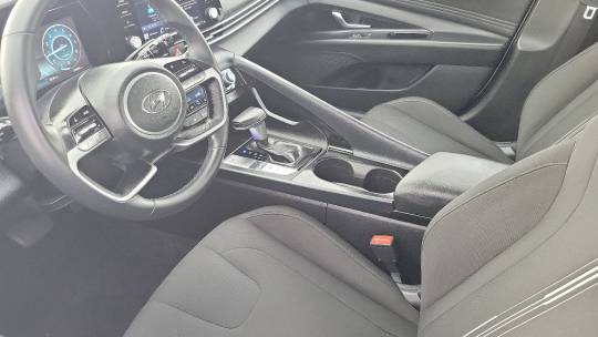 2022 Hyundai Elantra