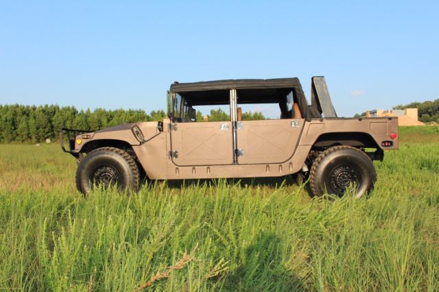 1990 Hummer H1