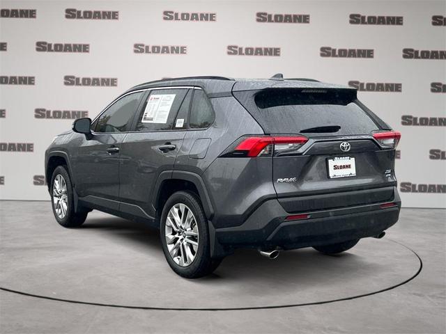 2024 toyota rav4 xle premium