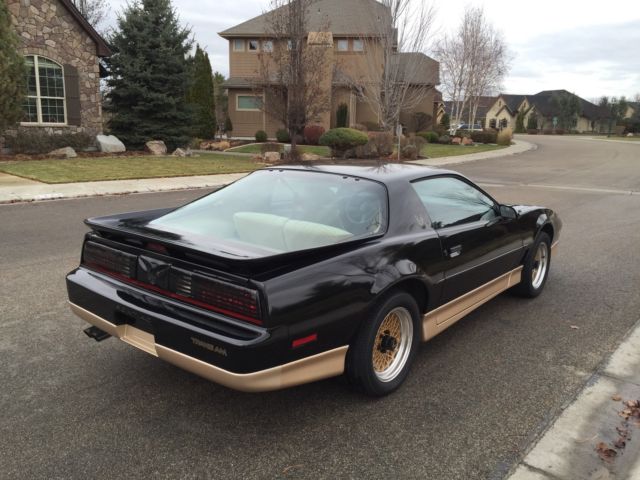 1987 pontiac firebird trans am 5.7l with only 13,000 original miles