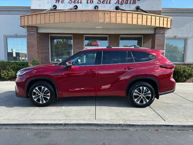 2022 toyota highlander xle