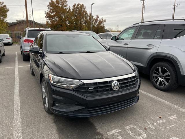 2019 volkswagen jetta 1.4t r-line