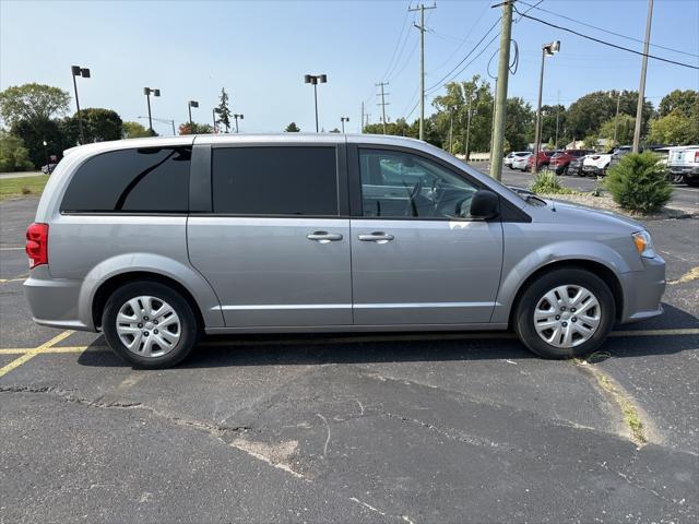 2018 dodge grand caravan se