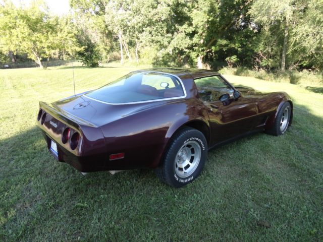 1980 chevrolet corvette - l48 350 - auto - loaded - nice driver - low reserve