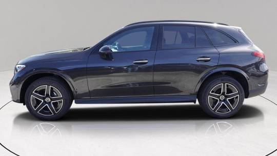 2025 Mercedes-Benz GLC