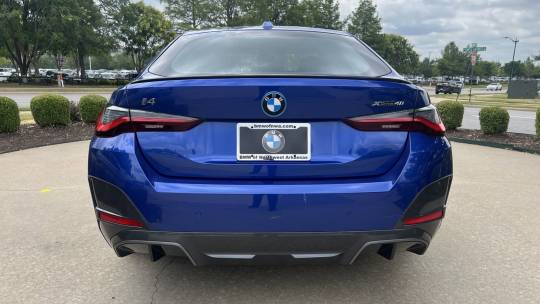 2024 BMW i4