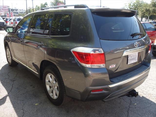 2011 toyota highlander se