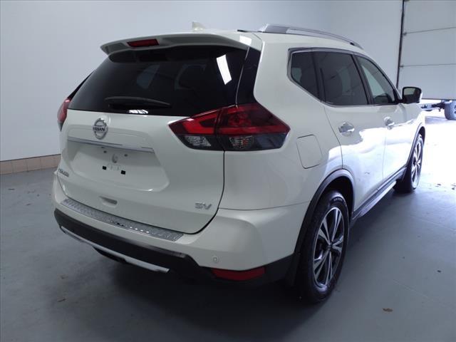 2019 nissan rogue sv