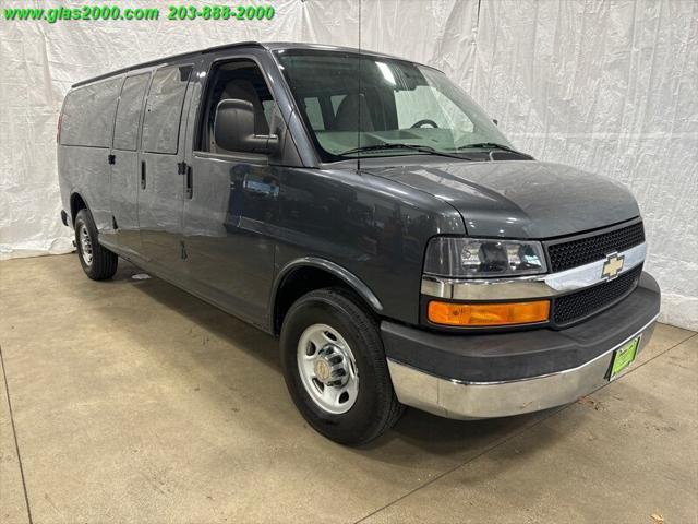 2015 chevrolet express 3500 lt