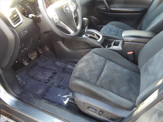 2015 nissan rogue sv