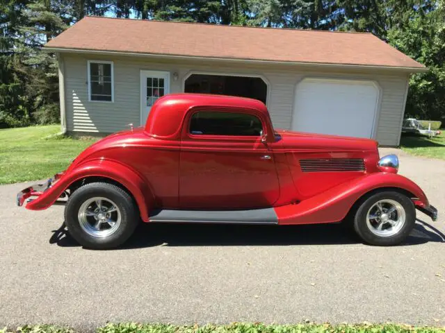 1934 ford street rod with rumble seat, pro built