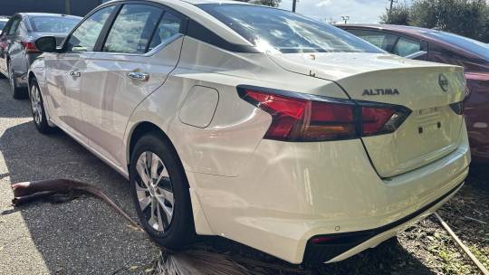 2025 Nissan Altima