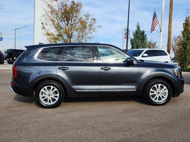 2022 kia telluride lx