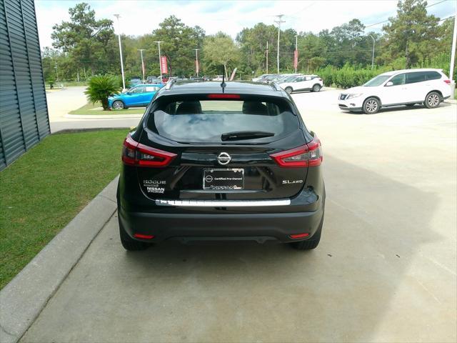 2022 nissan rogue sport sl
